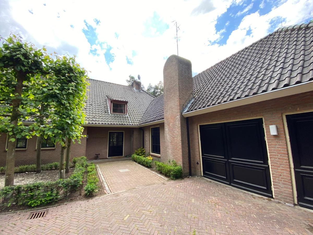 Sjieke Gezellige Villa In Het Bos Lieshout Exterior photo